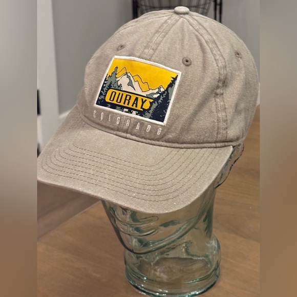 Gear For Sports Unisex Ouray Colorado Beige Cap Adjustable Back - Picture 1 of 3